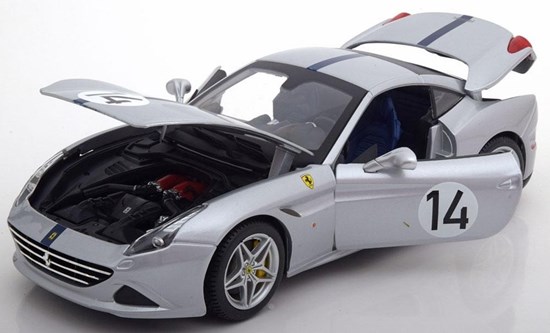 Bburago Ferrari California T metallic zilver schaal 1/18 
