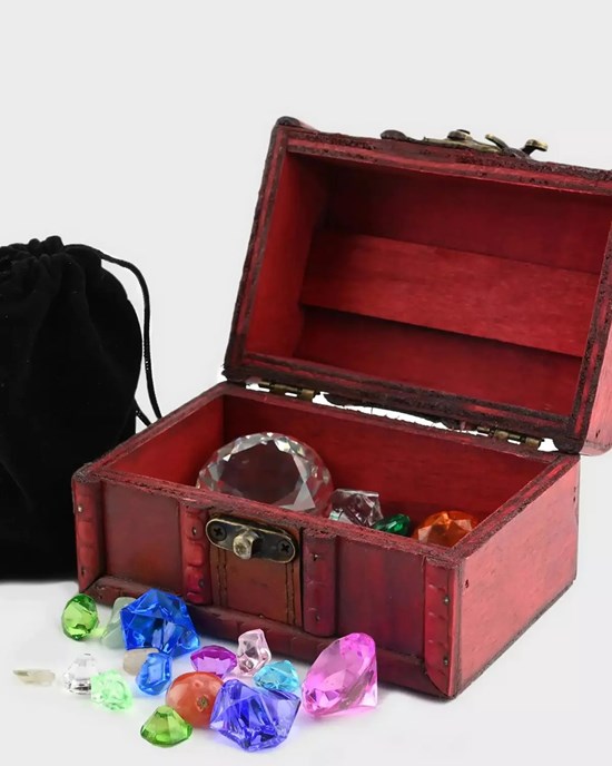 Houten Schatkist met Diamanten circa 12cm 